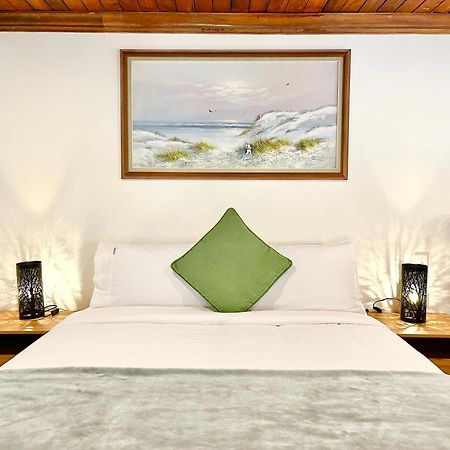 Opoho Heritage Guest Suite ダニーデン エクステリア 写真